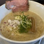 中華ソバ あそぶ龜 - 料理写真: