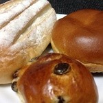 サンジェルマン - プレミアムクリームパン&クリームレーズンロール&お米のもちもちパン