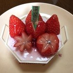 パティスリー ピアジェ - いちご畑【370円】