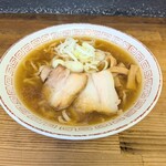喜多方食堂 - 『しょうゆラーメン(熟成多加水麺)』