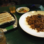 百香亭 - ギョーザと甜麺醤チャーハン