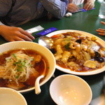 百香亭 - チャーシューメンと海鮮やきそば