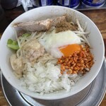 麺でる - 料理写真:特製まぜそば