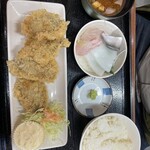 ろく水産 - 