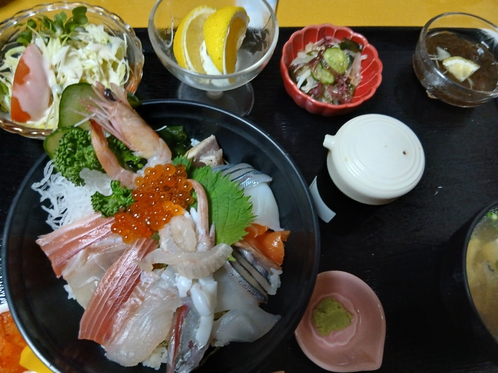写真 : 末広屋 （スエヒロヤ） - 津奈木/海鮮 | 食べログ