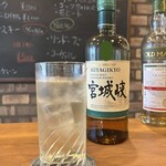 お酒の美術館 - ドリンク写真:R8.6 ニッカウヰスキー宮城峡NVソーダ割り