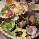 海鮮処松月亭 - 華かご