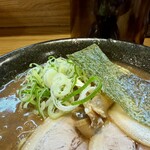 とんこつらぁ麺 松もと - 