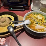 丸源ラーメン - 料理写真:料理