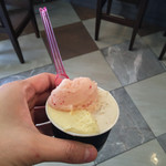 ジェラテリア アクオリーナ - 3種盛り　ピノラータ あんのういも メーラローザ（630円）