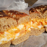 マルイチベーグル - たまごが塩効いてて旨し！