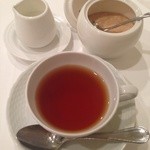 オー グー ドゥ ジュール - 食後の飲み物 紅茶