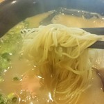 二代目 白神 - 極細麺・・・もう少し太くてもよかよ＾＾