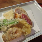 大和と世界の野菜コース：旬野菜の天ぷら