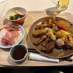 グランドメルキュール - 料理写真:ディナーも食べ放題、飲み放題