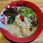 ラーメンまこと屋 - 料理写真:牛白湯ラーメン