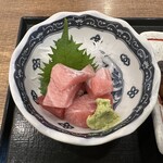 浜焼き海鮮居酒屋 大庄水産 - 【2026.6.2(火)】日替り焼き魚定食のマグロぶつ