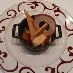 コーダリー - デザート、リンゴのキャラメリゼ濃厚バニラアイスクリーム添えタタン風