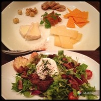 ブラッスリー アミカル - チーズと豚肉が入ってるなんとか風サラダ♡