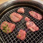 やきにく 牛三 おおつか - 