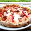 pizza＆cafe まる。 - サルシッチャとフレッシュパプリカのPIZZA