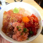 紀の代 - とろとろ丼（上から）