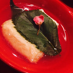 さ行 - お椀：桜蒸し・甘鯛道明寺巻　名残りとらふぐ白子巻