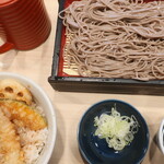 夢庵 - 料理写真:ランチせいろそばと小天丼セット