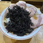 背脂煮干中華そば 和市 - 