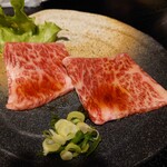 和牛焼肉たから - 料理写真:ちょびっと近江牛とろロース。60ｇ