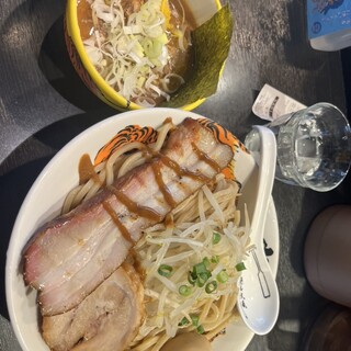 口コミ一覧 : 麺屋武蔵 巌虎 （いわとら） - 秋葉原/ラーメン [食べログ]