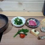 ほうせき箱 - おかいさんと七種のおかず