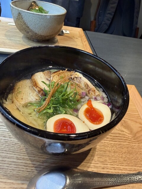 ラーメン メンヤ ニュークラシック - 中津（大阪メトロ）/ラーメン | 食べログ