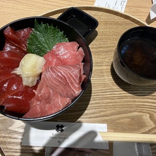 海鮮丼 銀座おのでら_0