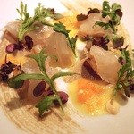 レフェルヴェソンス - 寒ひらめのクリュと地蛤滝川ごぼうのピュレ