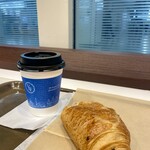 ヴィ・ド・フランス - ドリンク写真:パンオショコラセット¥620…コーヒー