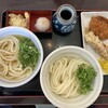 たぬき屋 - 料理写真:ぶっかけうどん冷並530円　かけうどん並360円　　ちくわ天120円　ミンチカツ150円