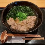 手造りうどん 楽々 - かけうどん黒毛和牛肉わかめ