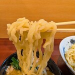 超多加水純手打ち麺 仁しむら