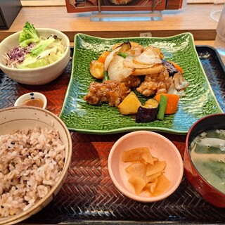 大戸屋_0