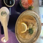 浮世離れのMEN DOROBO - 