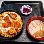 すず春 - ひれかつ丼