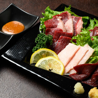 馬肉料理 和牛もつ鍋 姫桜_0