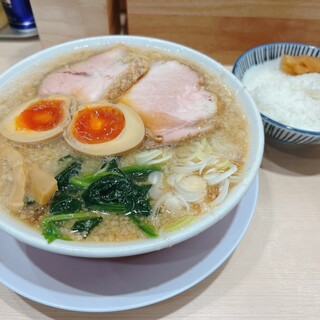 ラーメンみなみ_1