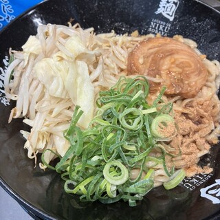 伝説の肉そば屋_0