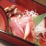創旬 くつろぎ - ほたるいか、天然ブリ、金目鯛