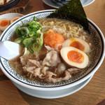 丸源ラーメン - 肉そば大盛　半熟煮玉子入り