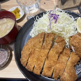 とんかつ檍のカレー屋 いっぺこっぺ_0