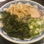 博多麺房 赤のれん - ワカメめん。800円。お勧め。１回しか行ってませんけど。。