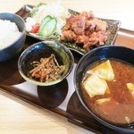 地鶏の生産農家直営店 一石三鳥 - 唐揚げ定食☆